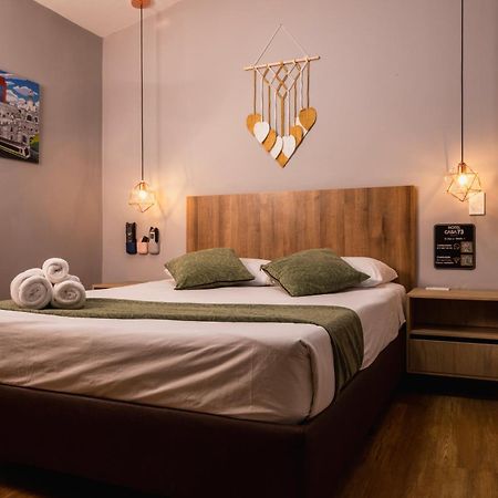 Hotel Casa 73 Deluxe ميديلين المظهر الخارجي الصورة