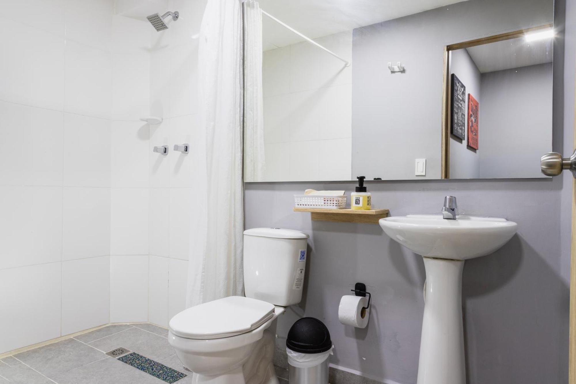 Hotel Casa 73 Deluxe ميديلين المظهر الخارجي الصورة